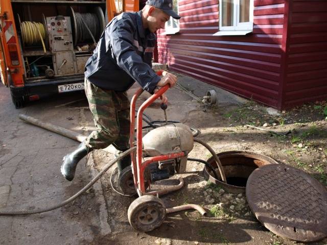 Поверхностный линейный дренаж