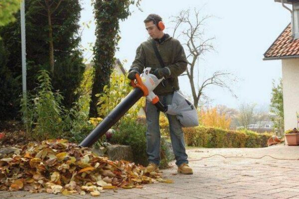 Электрическая воздуходувка Stihl